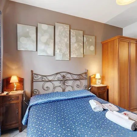 Terraluna 3* Monforte dʼAlba